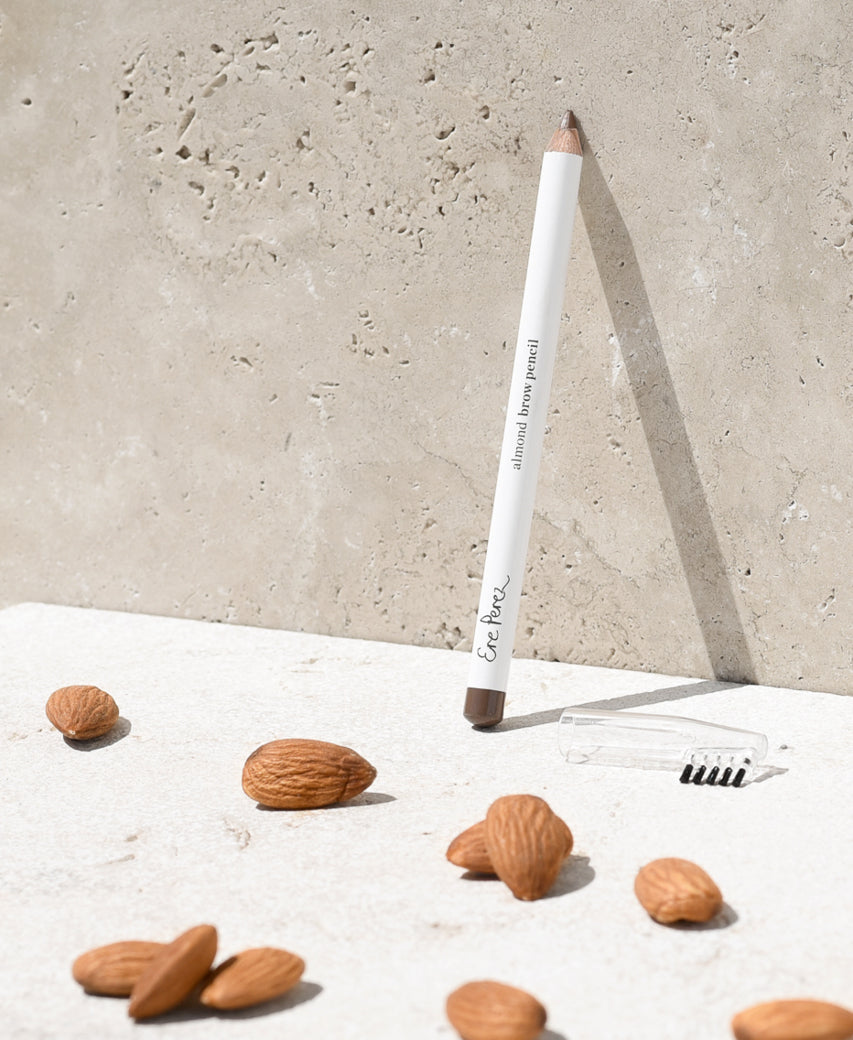 almond brow pencil - perfect Ere Perez