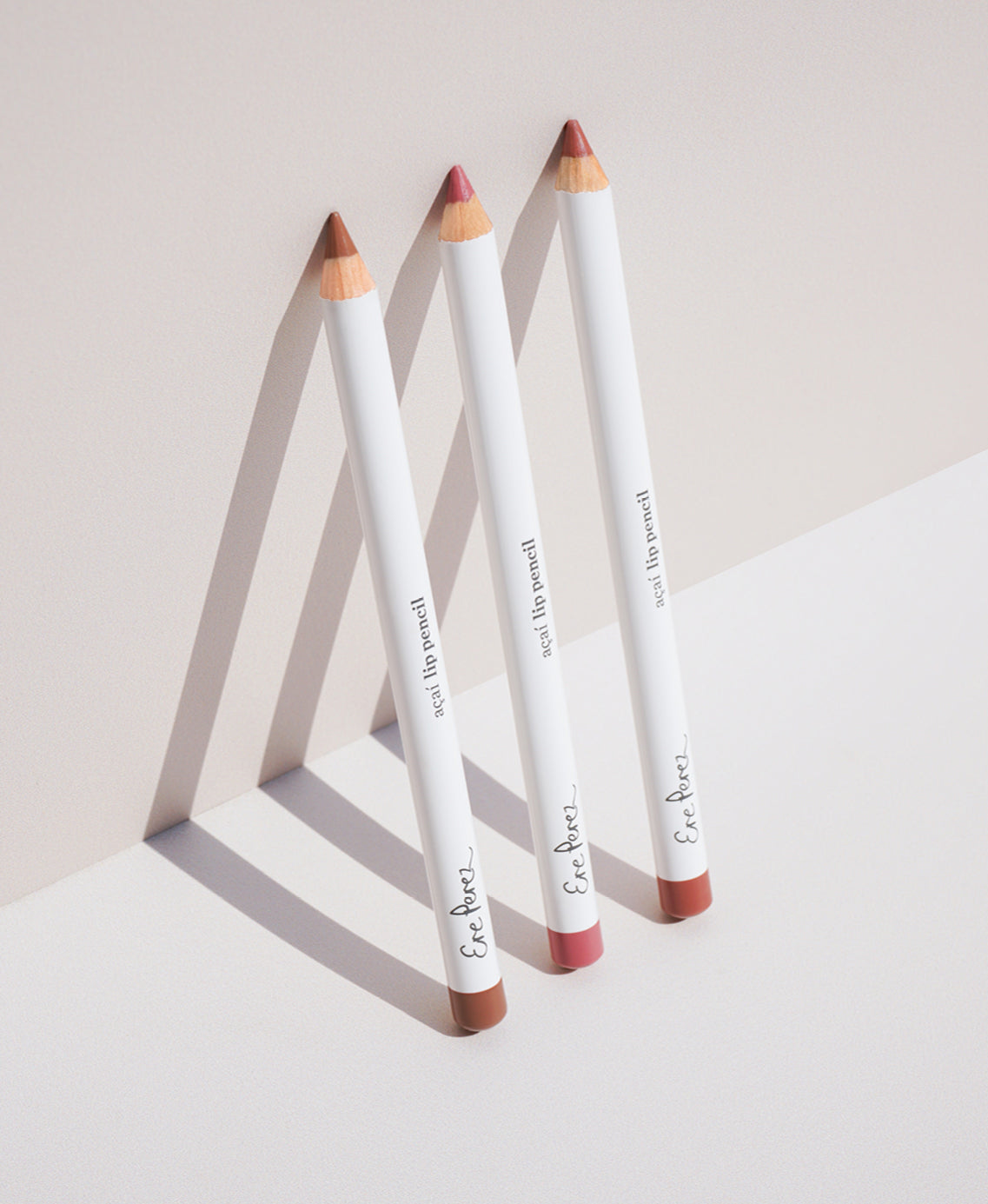 aÃ§aÃ­ lip pencil Ere Perez